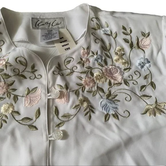 Vintage Kathy Che Petite Floral Embroidered Top - Picture 5 of 9